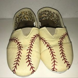 Hand painted baseball shoes